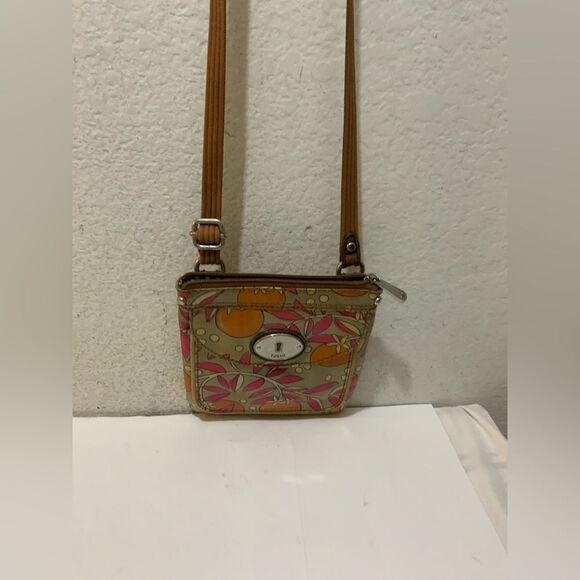 FOSSIL Crossbody Coated Canvas Tan Orange &  Pink Key-Per Bag - Picture 1 of 12